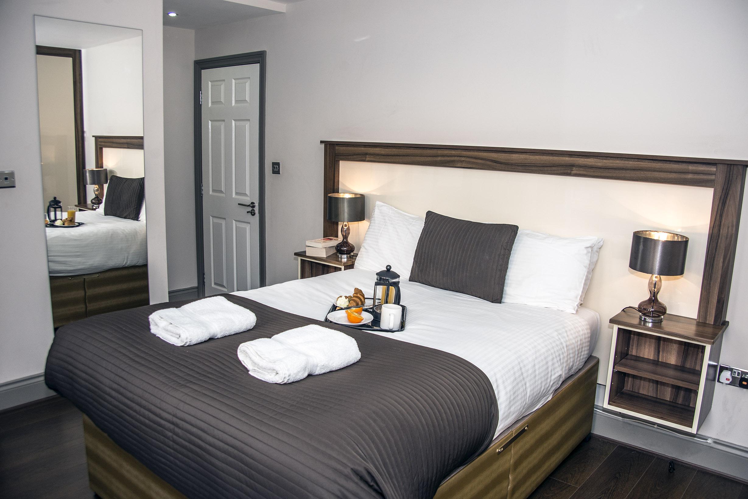 Base Serviced Apartments - Sir Thomas Street Liverpool Exterior foto
