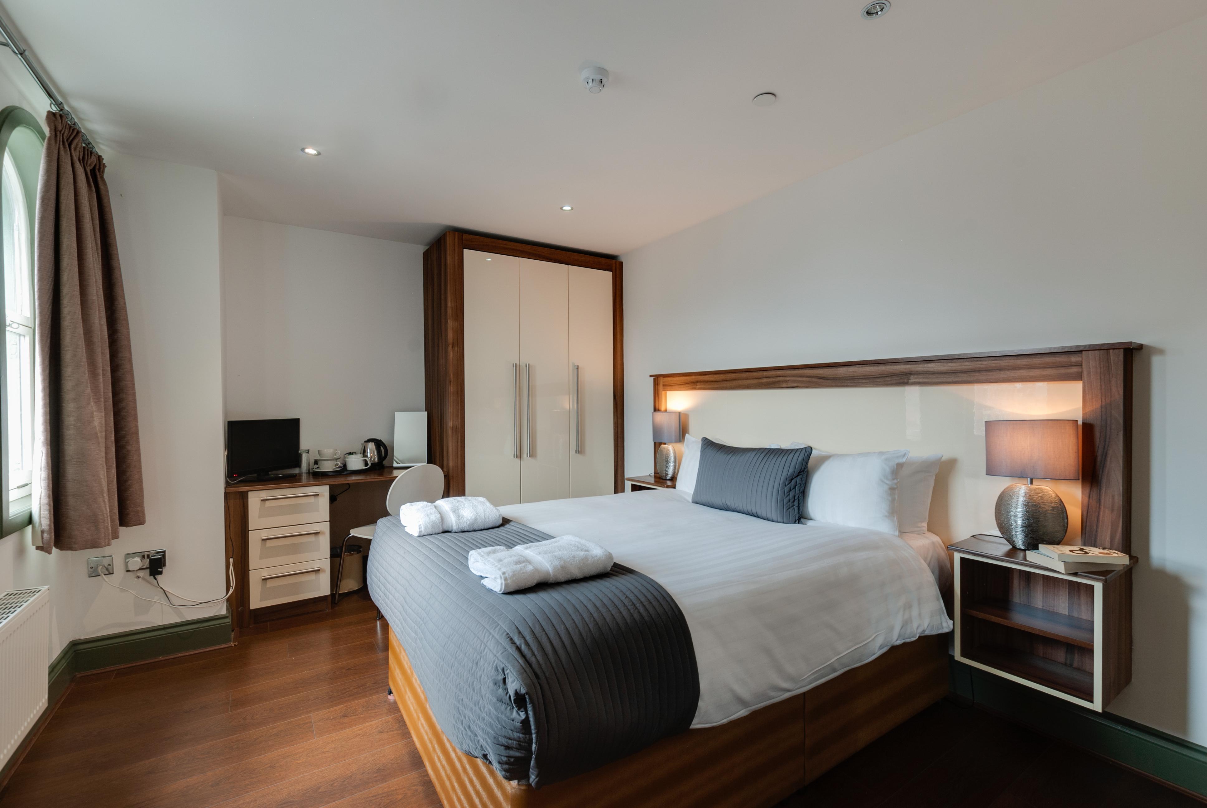 Base Serviced Apartments - Sir Thomas Street Liverpool Exterior foto