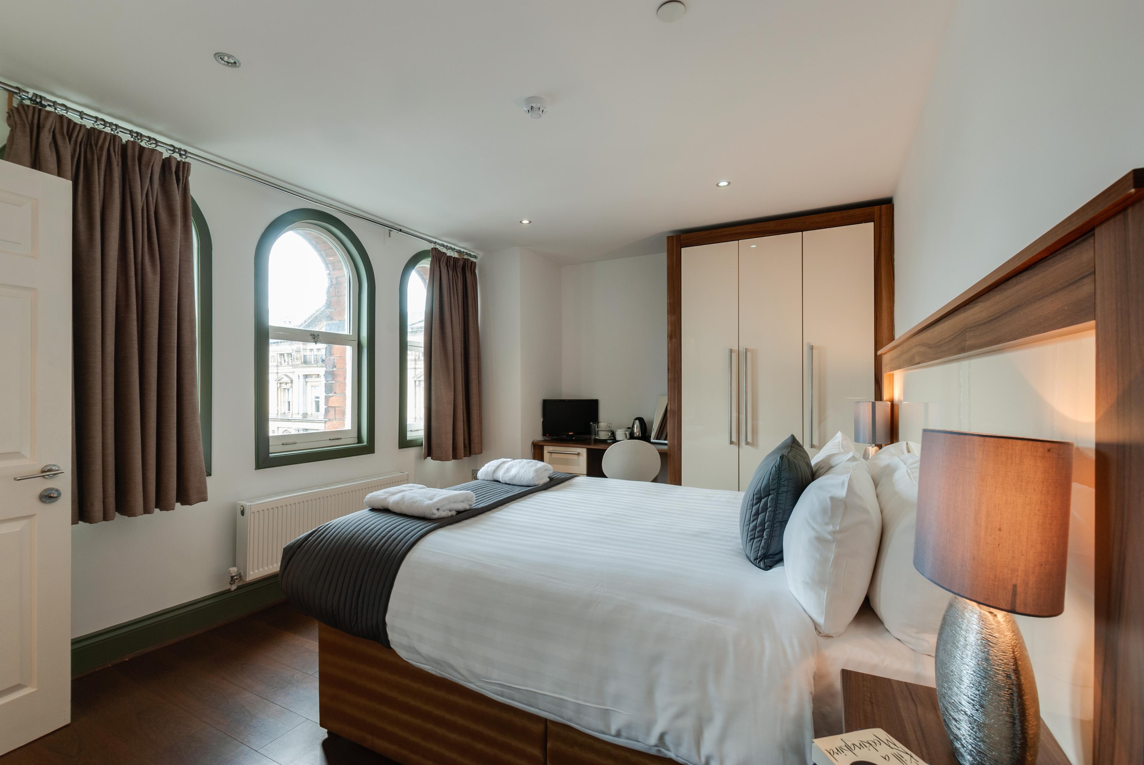 Base Serviced Apartments - Sir Thomas Street Liverpool Exterior foto