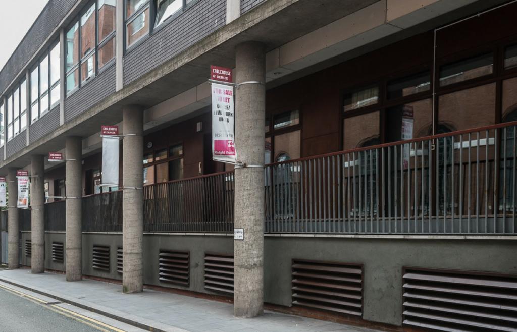 Base Serviced Apartments - Sir Thomas Street Liverpool Exterior foto