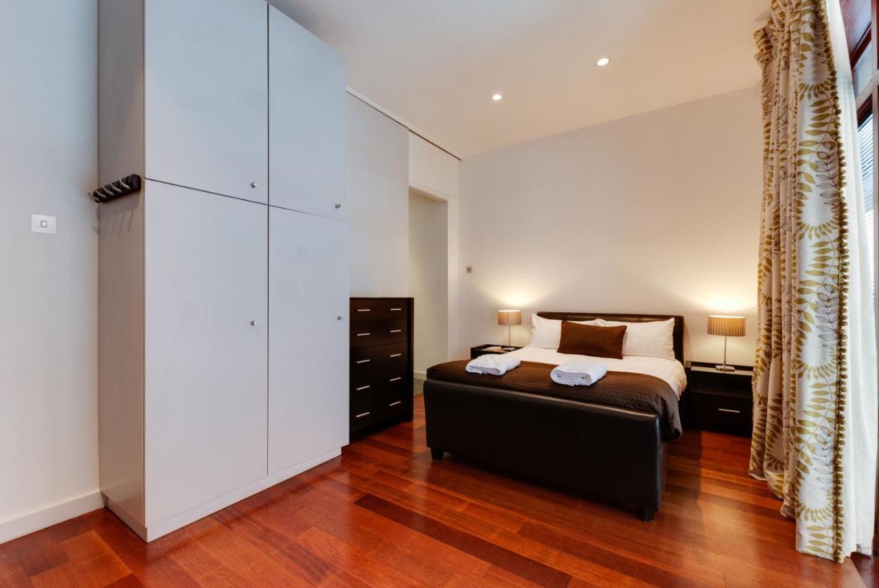 Base Serviced Apartments - Sir Thomas Street Liverpool Exterior foto